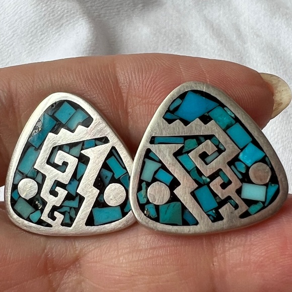 VINTAGE MEXICAN STERLING SILVER INLAID TURQUOISE CUFFLINKS HEAVY WELL MADE